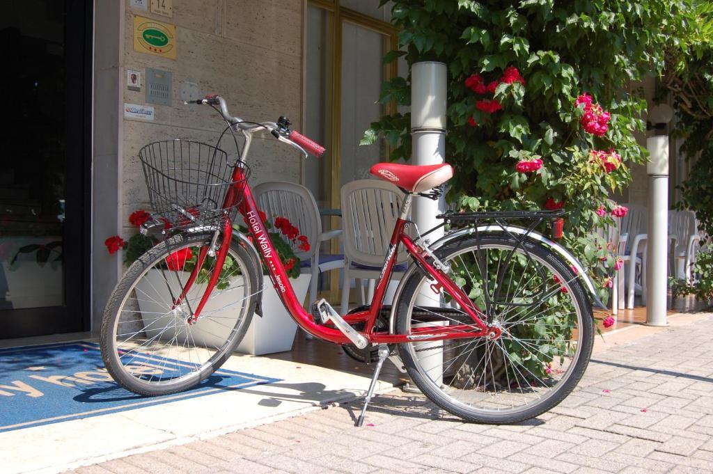 Hotel Wally Lido di Jesolo Eksteriør billede